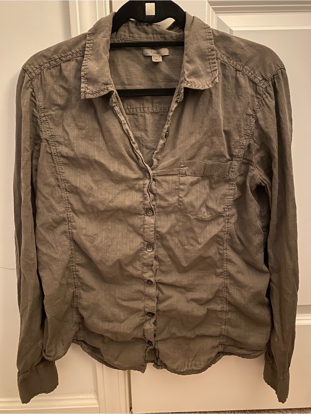 Lightweight Olive Green Button-Up Shirt Size M